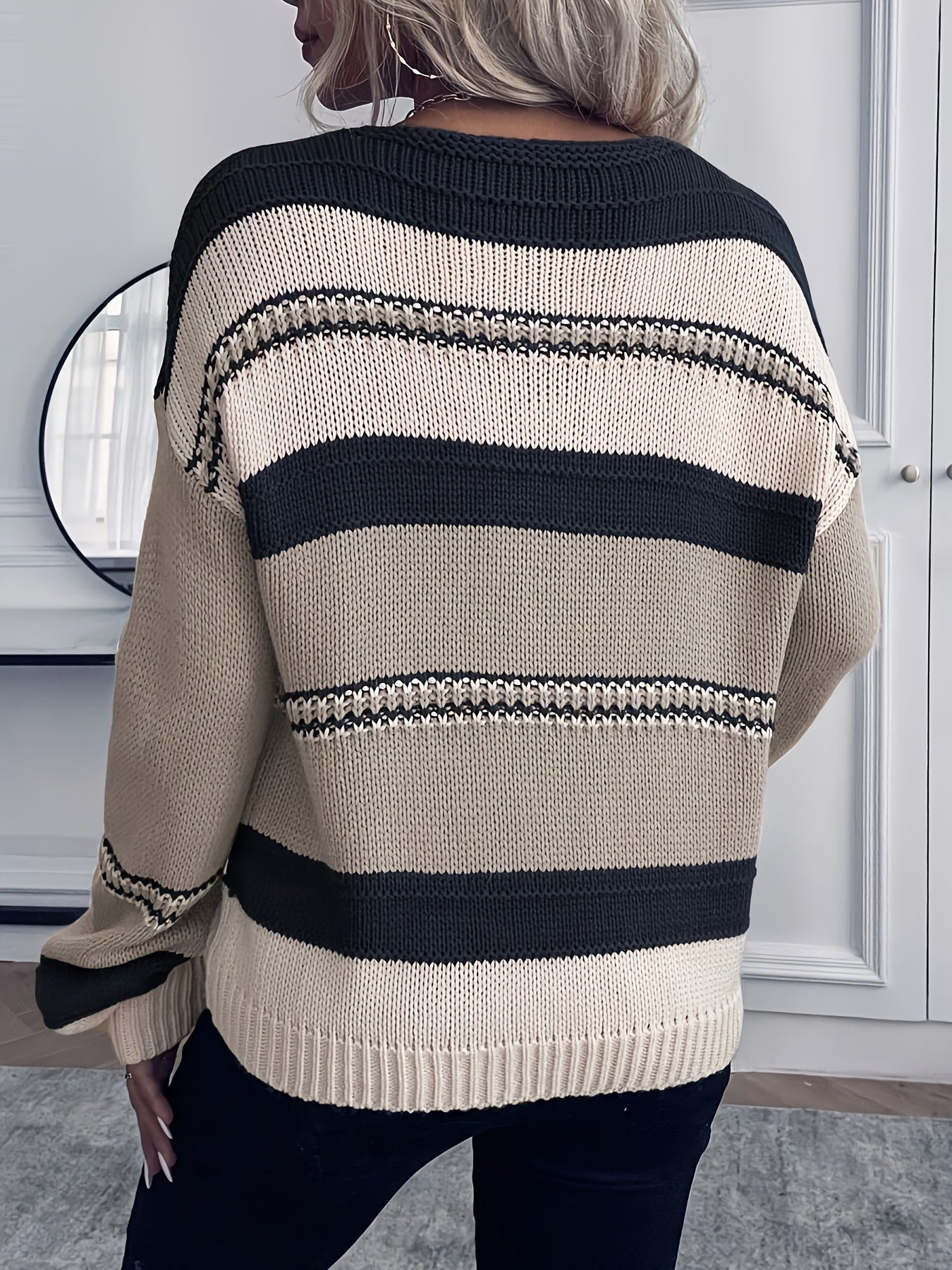 Colette™ | Pull Élégant Col V - Chic et Confortable