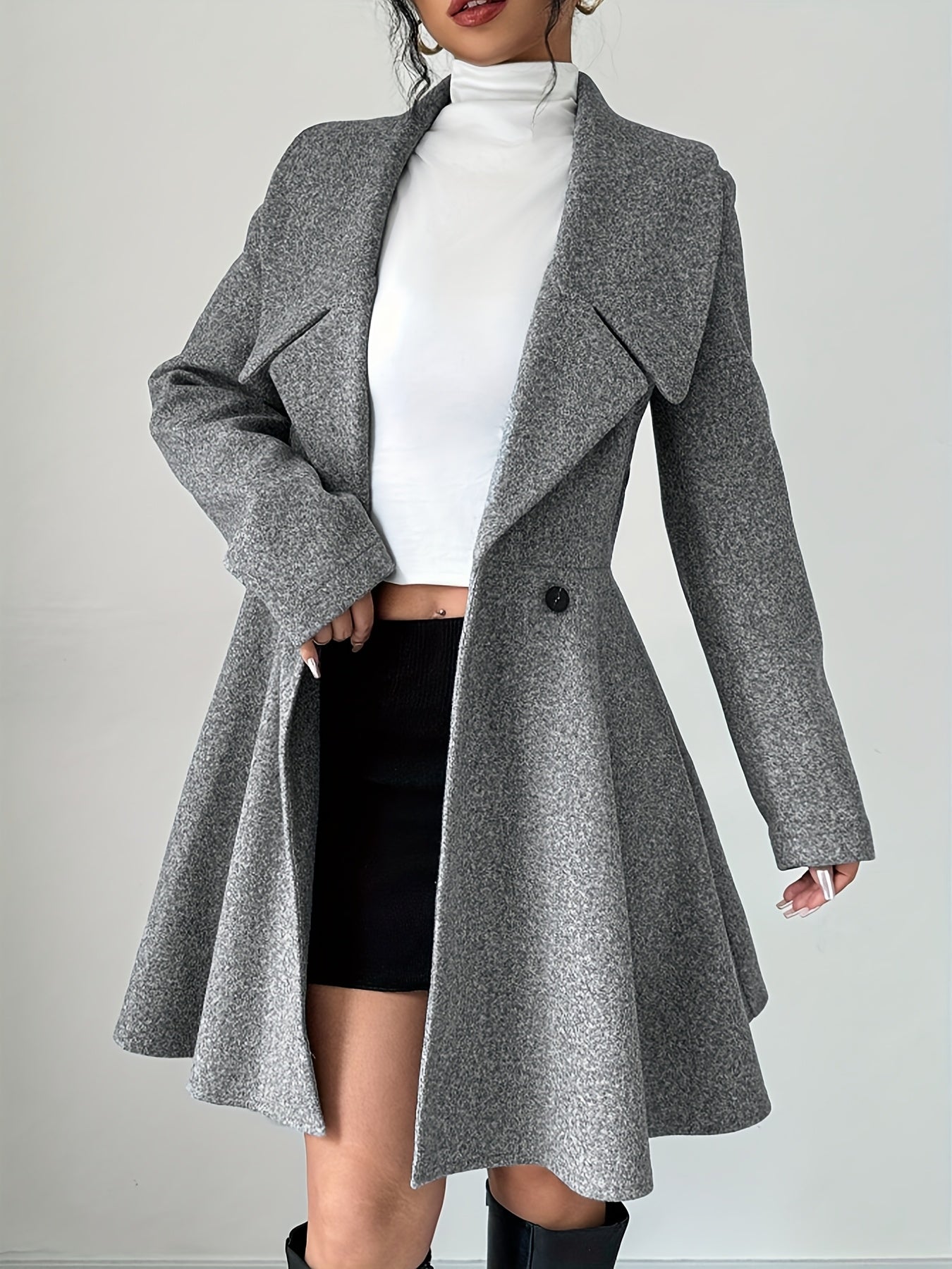 Talia™ | Manteau robe évasé à col cascade
