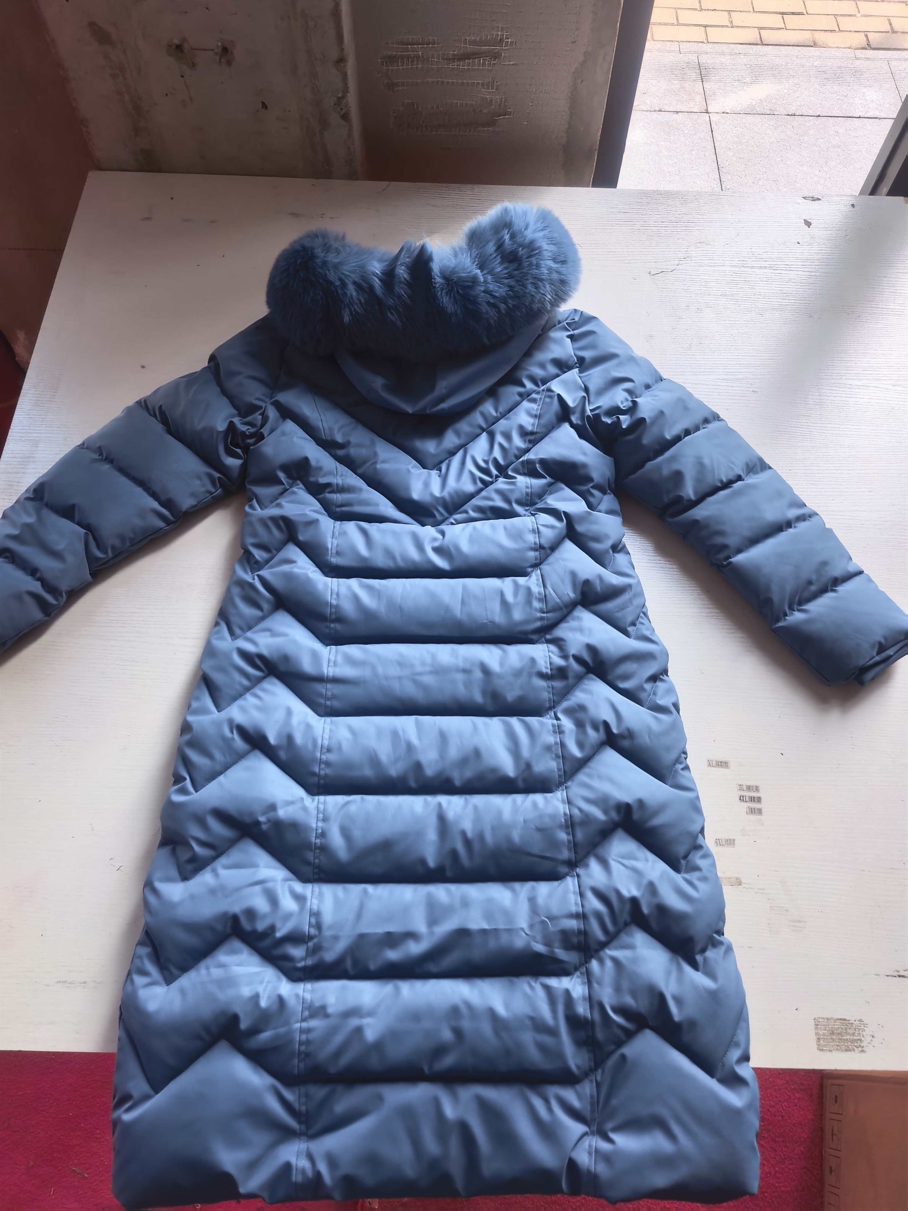 Perrine™ | Manteau doudoune long à col fausse fourrure