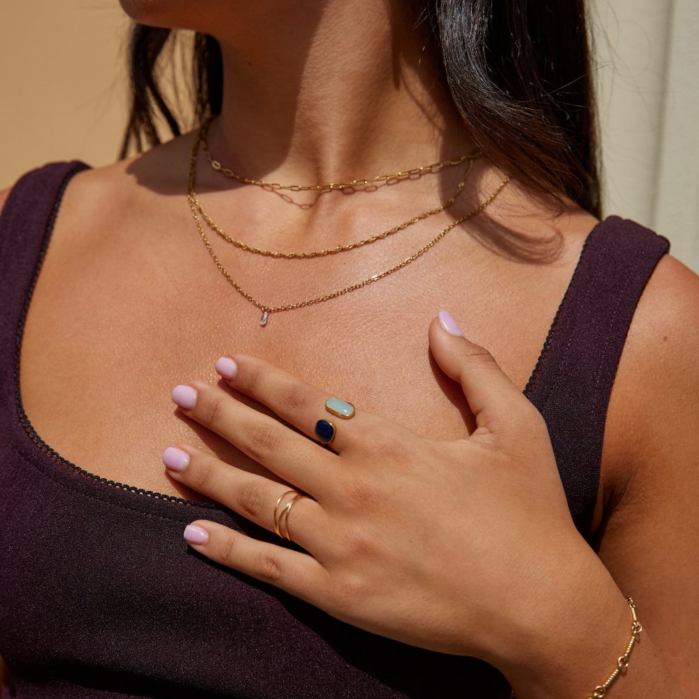 Ava™ | Bague Enveloppante Élégante avec Aigue-Marine