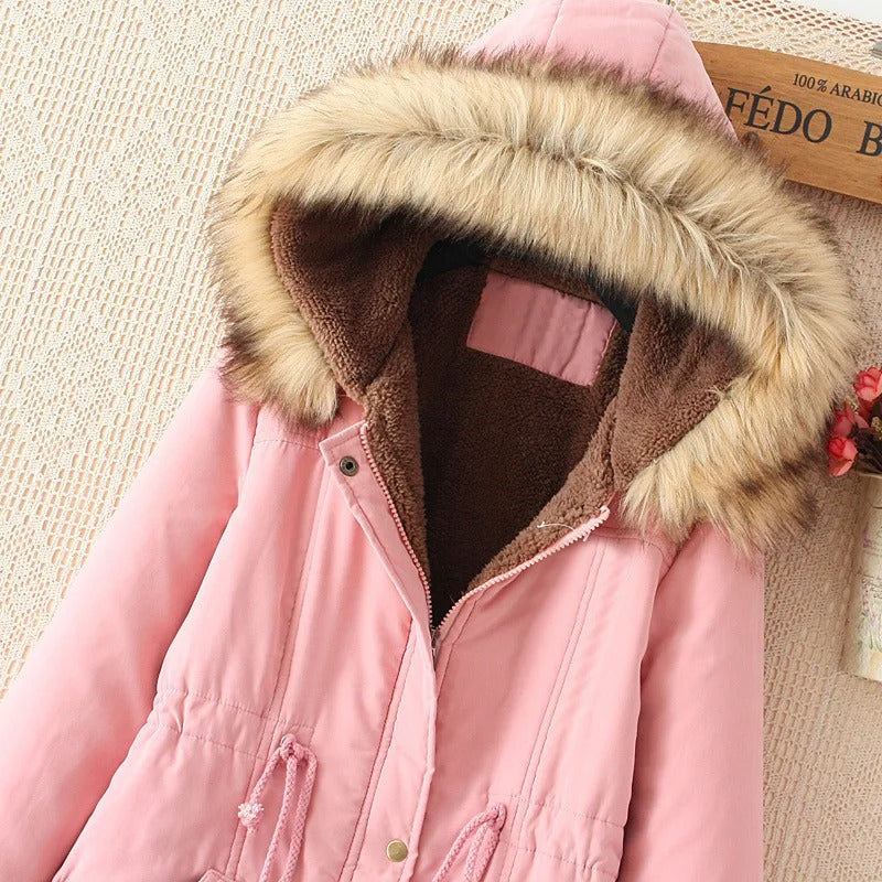 FERONA™ | Manteau Élégant avec Capuche en Fausse Fourrure