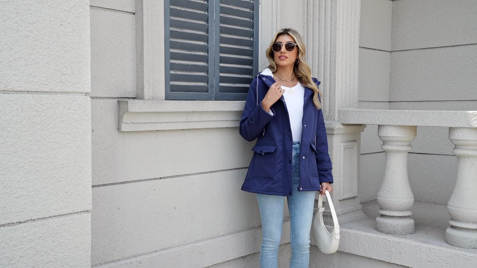 Zara™ | Veste à Capuche Doublée et Résistante à l'Eau