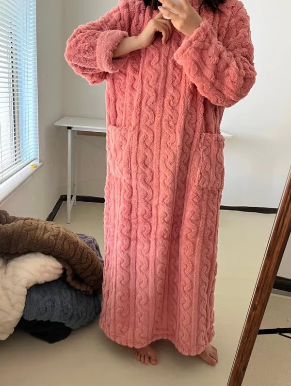 Ibtisam™ | Robe d'Intérieur Longue en Velours ( 1 = 1 gratuit )