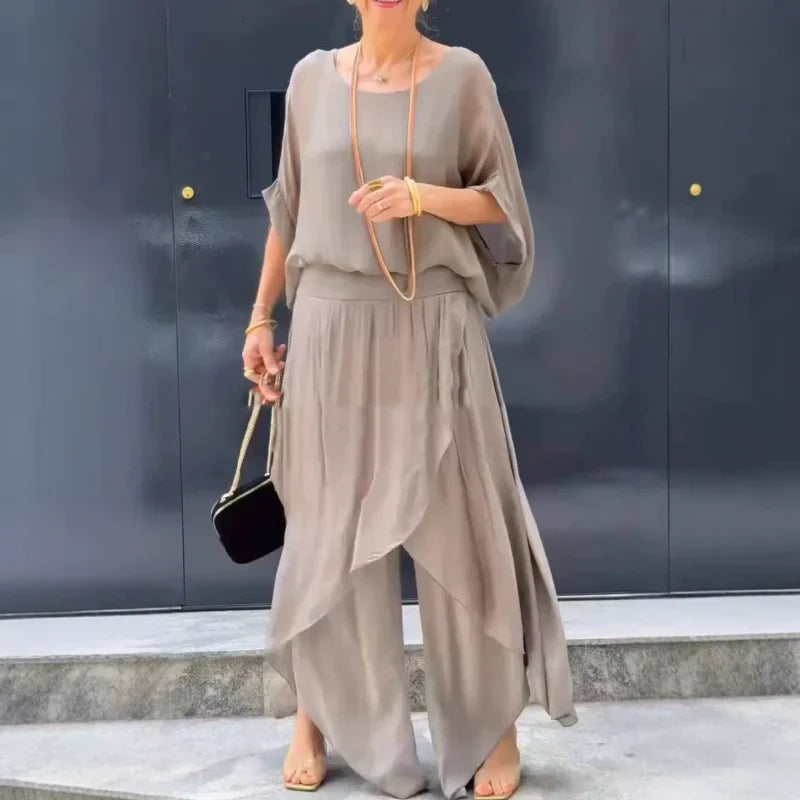 Daniela™ | Ensemble Chic et Aéré à Fente