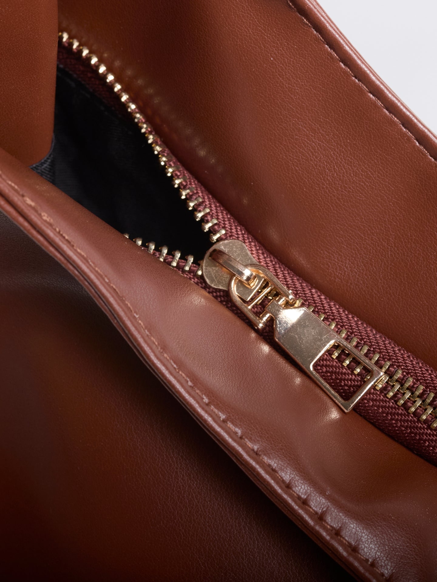 Evangeline™ | Sac Minimaliste Élégant en cuir