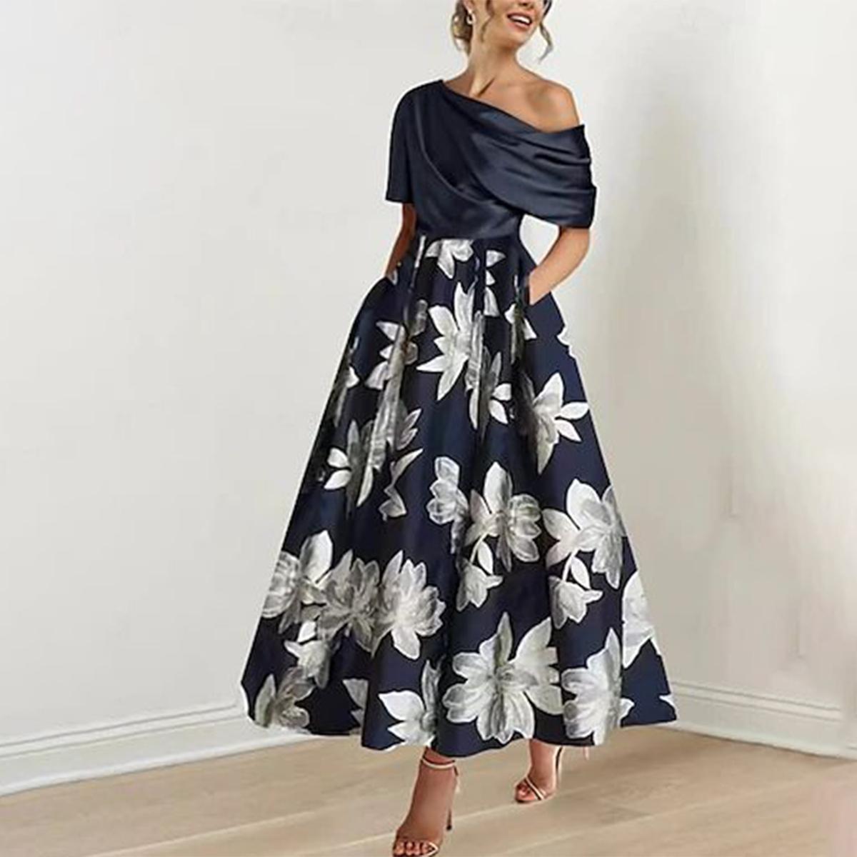 Erica™ | Robe Maxi Décolletée Élégante
