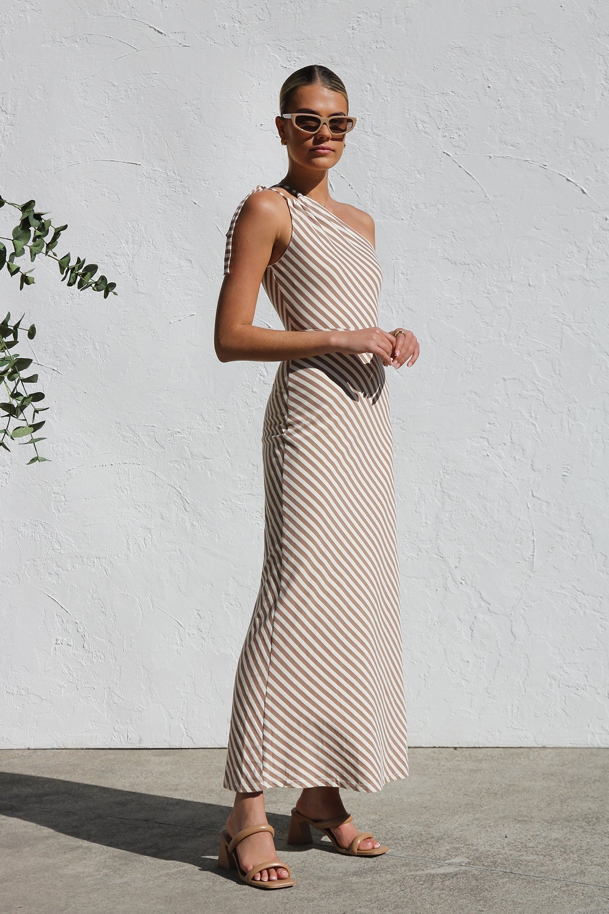 Rocia™ | Robe d'été rayée élégante