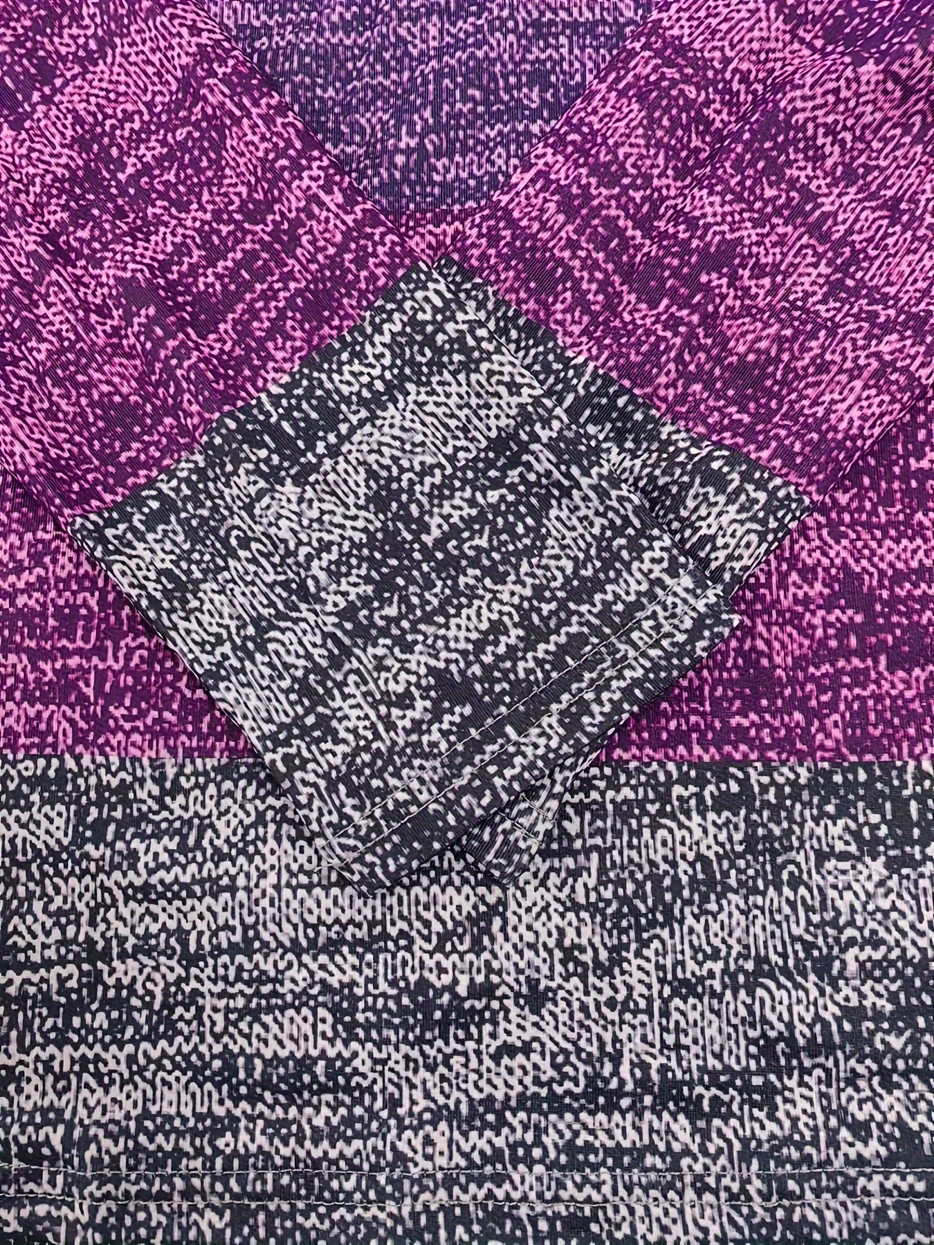 Madeleine™ | T-shirt à Col Montant Élégant