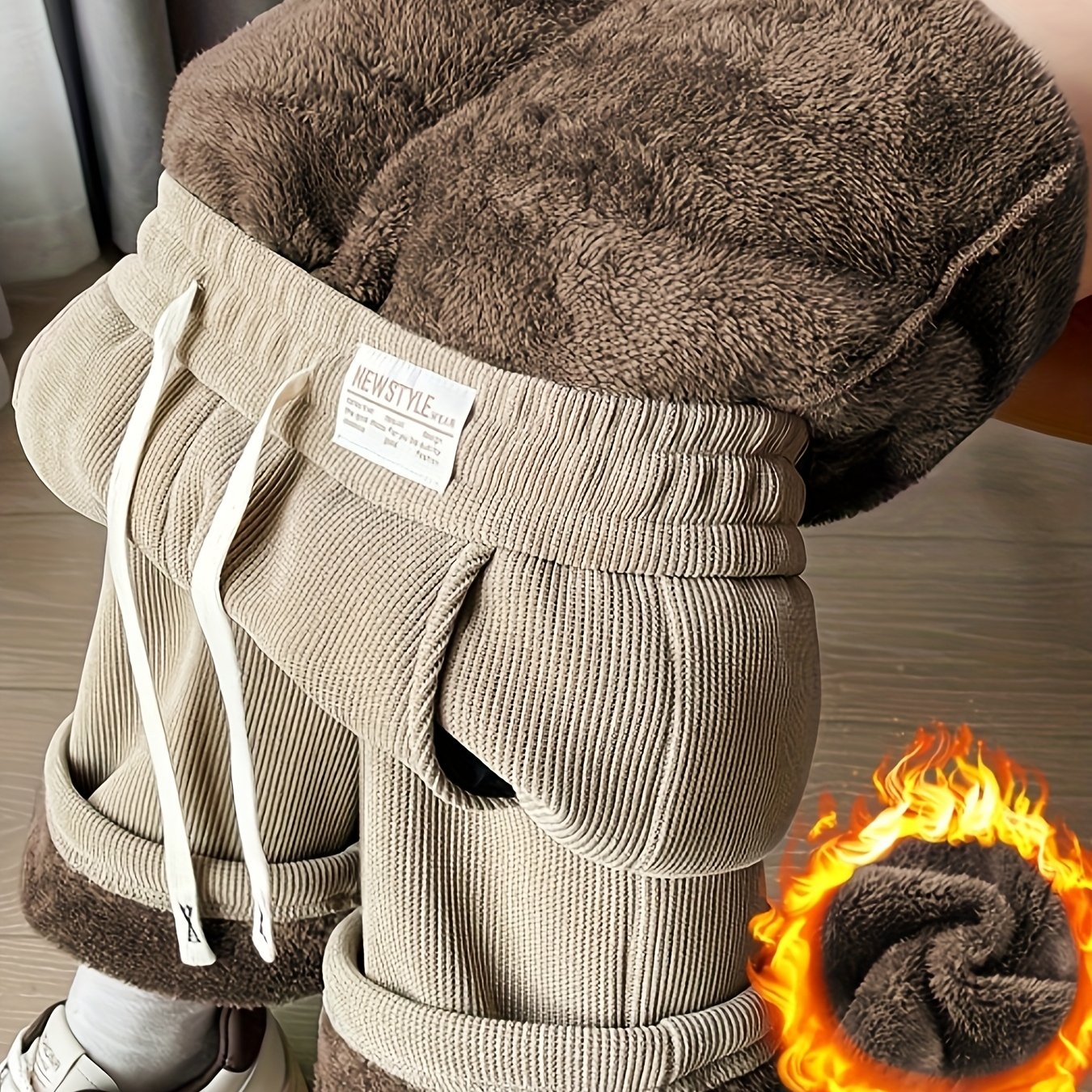 Cerelia™ | Pantalon large côtelé doublé polaire