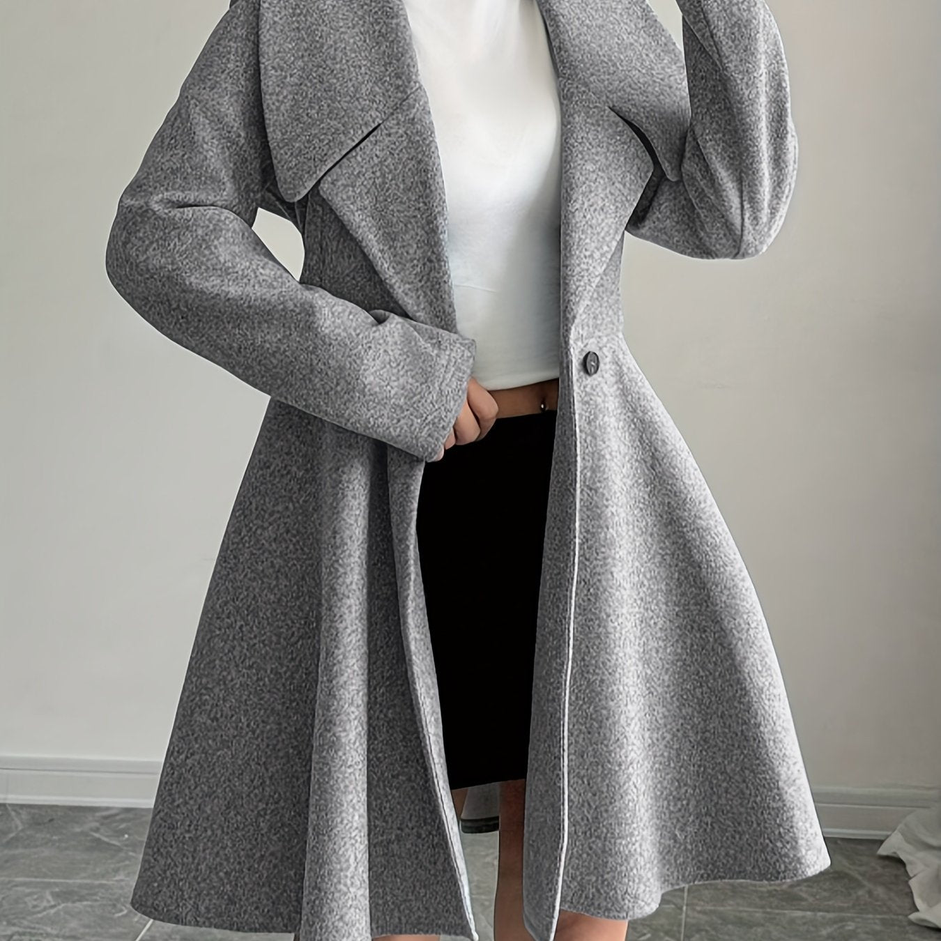 Talia™ | Manteau robe évasé à col cascade